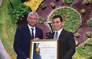 Akdeniz Belediyecilik Proje Yarışması’nda Büyükşehir’e...