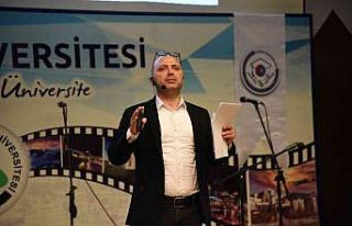 Aker: "Hayatınız boyunca eğitim almak zorundasınız"