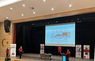 AKUT Eskişehir ekibinden öğrenciler için deprem...