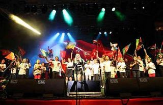 Alanya’da 23 Nisan kutlamaları Ece Seçkin konseriyle...