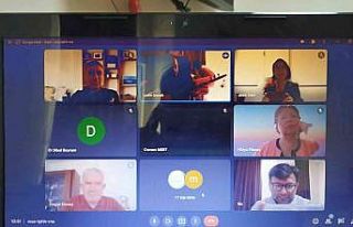 Alaşehirli iki öğretmen uluslararası sempozyumda...