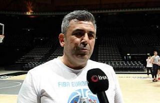 Alpaslan Aydın: "Kupayı seyircimizle kaldırmak...