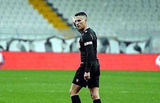 Altay - Başakşehir maçının hakemi Sarper Barış...