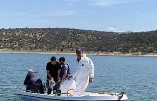 Altıntaş Beşkarış Barajında amatör balık tutma...
