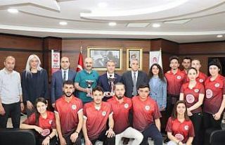 Amasya Üniversitesi ayak tenisinde şampiyon