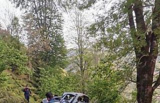 Artvin’de trafik kazası: 1 ölü, 3 yaralı