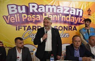 Aşgın ve Ceylan gençlerle iftarda biraya geldi