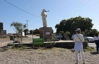 Assos’taki Aristo heykeli yenilendi