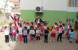 Bağlar Belediyesinden çocuklara eğitim seti