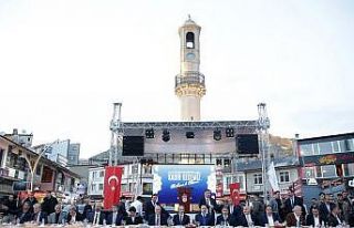 Bakan Bilgin iftarda bin 500 kişilik gönül sofrasına...