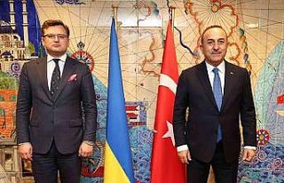 Bakan Çavuşoğlu, Ukrayna Dışişleri Bakanı Kuleba...