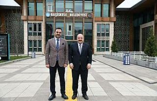 Bakan Varank, projeleri için Başkan Özlü’yü...