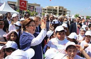 Bakan Yanık’tan çocuklara: “Fikirlerinizi hayata...