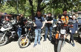 Balıkesirli motorcular Burhaniye’de