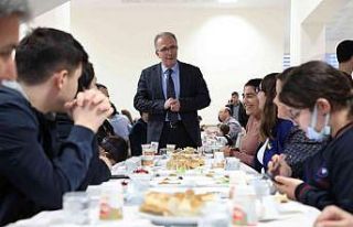 Bartın Üniversitesi ailesi iftarda bir araya geldi