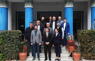 Başkan Aras’a destek ziyareti