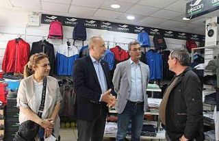 Başkan Atabay esnaf ve vatandaşların taleplerini...