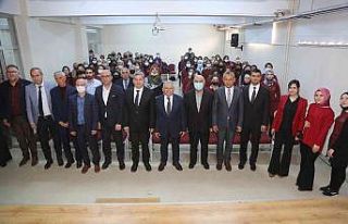 Başkan Büyükkılıç Kariyer Günleri’ne Bünyan’da...