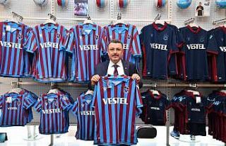 Başkan Genç: “Birbirimize sarılalım, silaha...