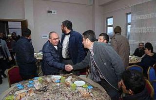 Başkan Kavuş Çarıklar Mahallesinde hemşehrileriyle...