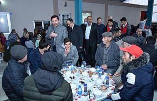 Başkan Kılca, iftarda vatandaşlarla bir araya geldi