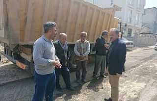 Başkan Kılınç, asfalt çalışmalarını inceledi