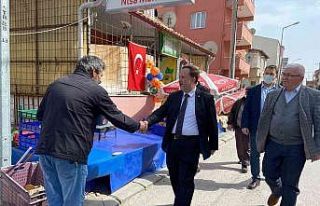 Başkan Orkan Sakarya Mahallesi’nde vatandaşlarla...