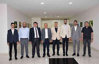 Başkan Özcan’dan kayısı üreticilerine destek...