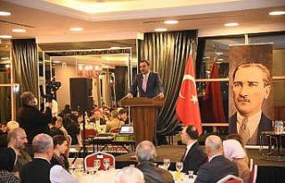 Başkan Özlü, şehit ve gazi aileleriyle iftarda...