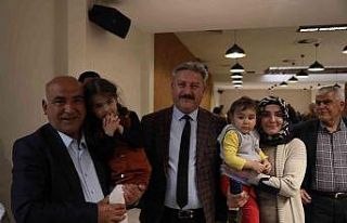 Başkan Palancıoğlu, muhtarlarla iftar yemeğinde...