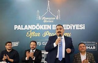 Başkan Sunar’dan gençlere iftar yemeği