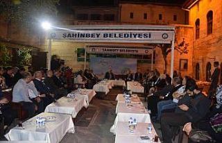 Başkan Tahmazoğlu gazetecilerle buluştu, müjdeleri...