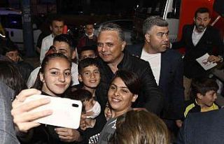 Başkan Uysal, Muratpaşalılarla iftarda buluştu