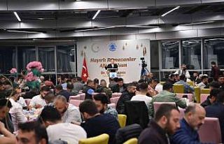 Başkan Yazıcı, minibüsçü esnafı ile iftar yaptı