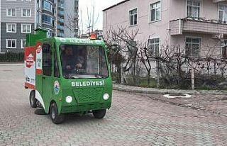 Belediye elektrikli süpürge aracı üretti