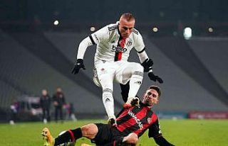 Beşiktaş’ta ilk yolcular belli: Oğuzhan Özyakup...