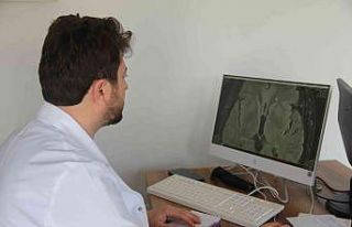 Beyin cerrahisi ’parkinson’a tedavi imkanı sunuyor