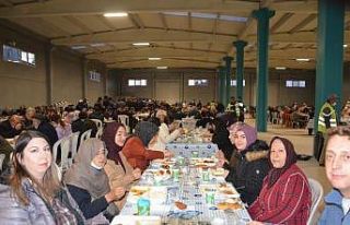 Beylikova’da 2 bin kişiyi buluşturan iftar programı