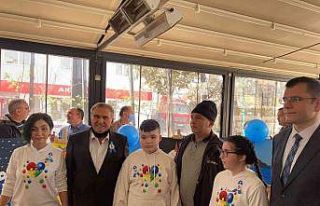 Bigadiç’te otizmli çocuklardan resim sergisi