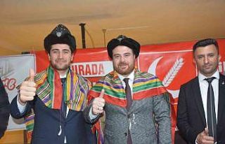 Bilecik’te 40 kişi Yeniden Refah Partisine üye...