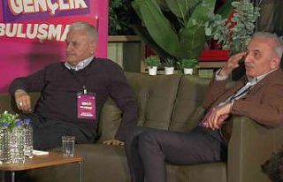 Binali Yıldırım Ümraniye’de gençlerle bir araya...