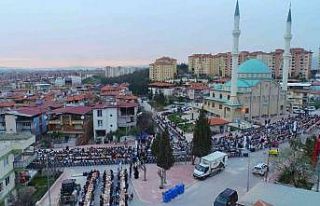 Binlerce vatandaş Pamukkale’nin iftar sofrasında...