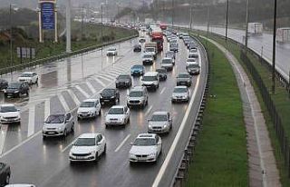 Bolu’da, TEM Otoyolu ve D100 Karayolu’nda bayram...