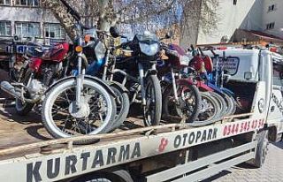 Bolvadin motosikletlere polis denetimi