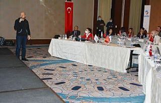 Bora: "Amaç sektörde lider olabilmek”