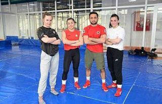 Bozüyük Belediyesi Eğitim ve Spor Kulübü kadın...
