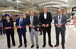 Bozüyük’te 23 Nisan Tipografi Afiş Sergisi düzenlendi