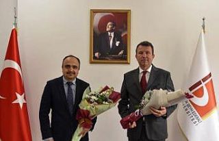 BŞEÜ’de devir teslim töreni yapıldı