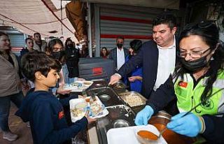 Buca’da 2 bin kişilik iftar sofrası