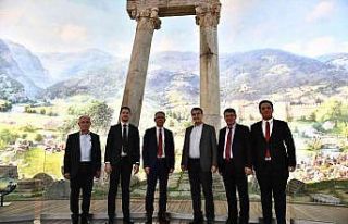 Bulgaristan heyeti Fetih Müzesi’ni ziyaret etti